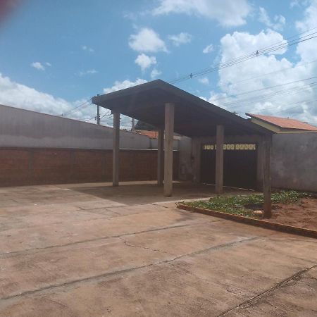 Casa Em Brotas, Wifi, Espaco Todo E Pet Friendly מראה חיצוני תמונה